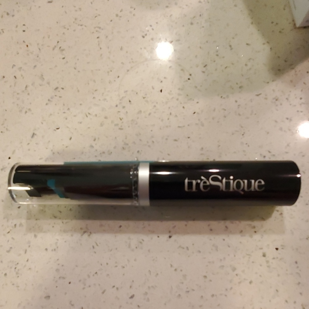 Mascara